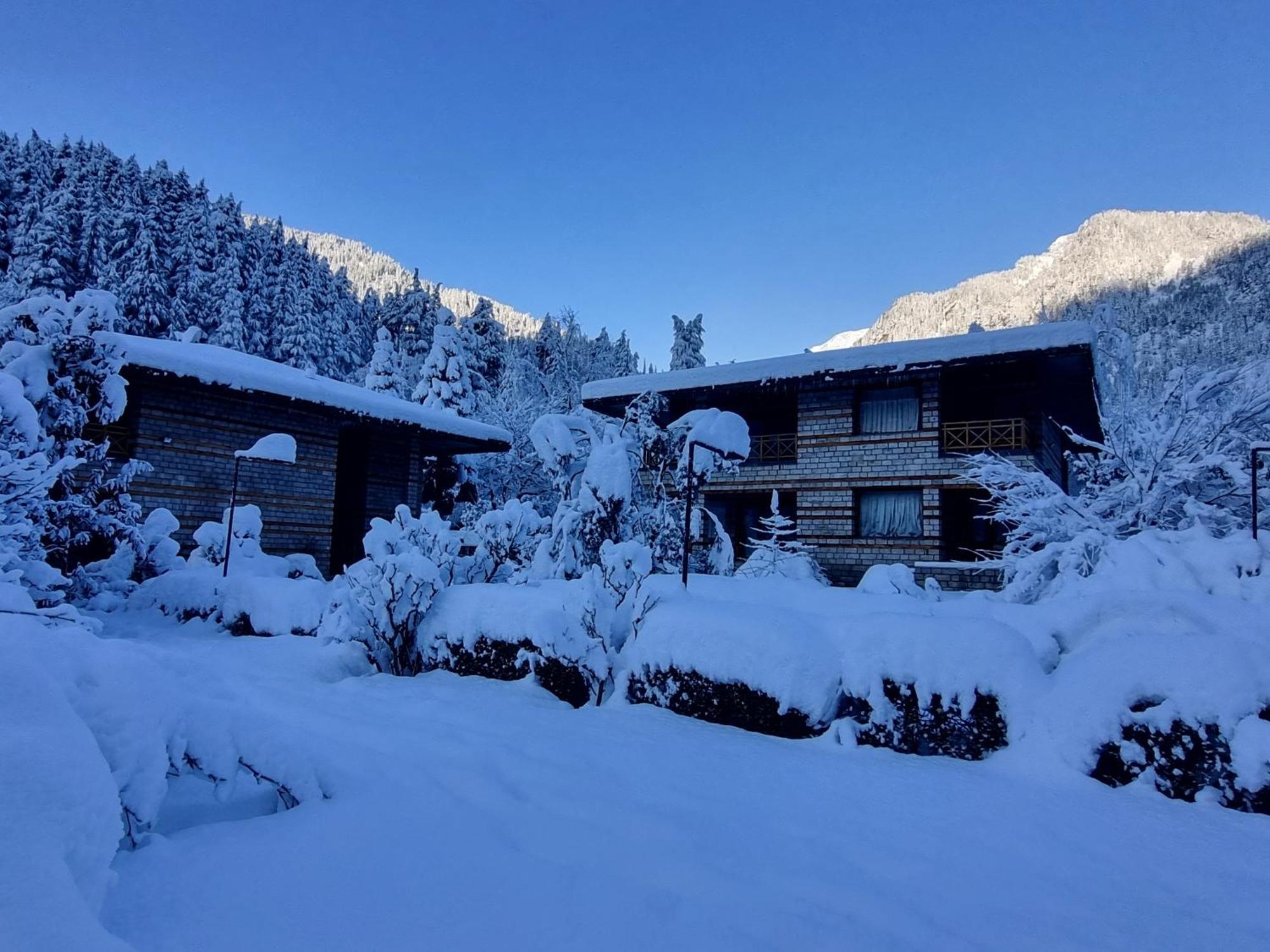 Banon Resorts Manāli Exterior foto